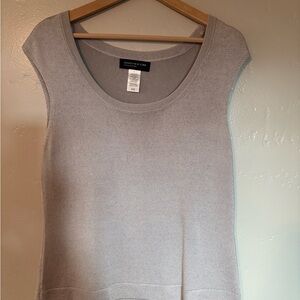 Jones New York Light Gray / Silver Knit Top